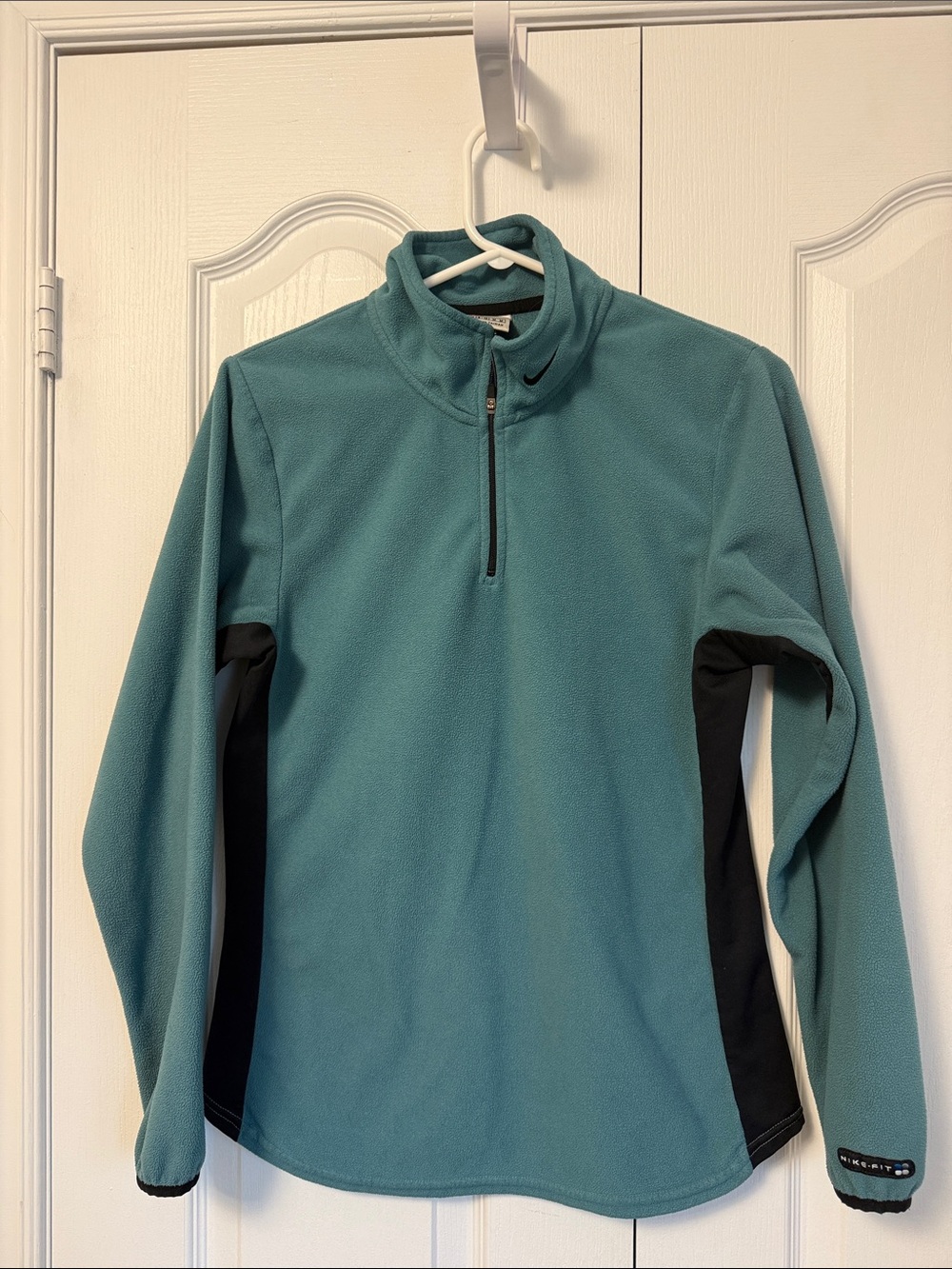 NIKE Half-Zip Fleece Pullover